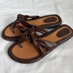 B.O.C. Born Concept Brown Leather Knot Thong Sandals Womens Size 6 Boho Minimal
